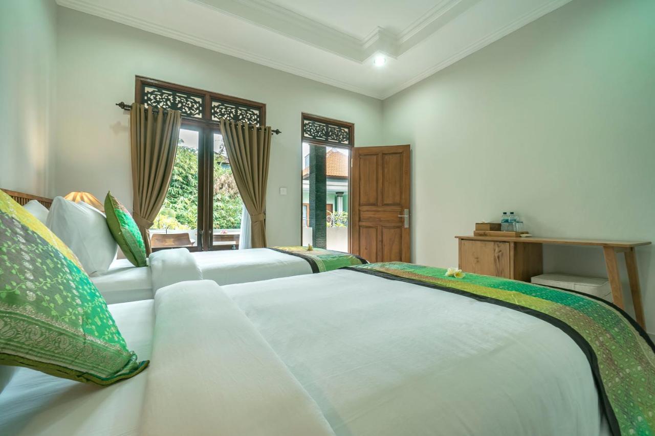 Esty House Gasthof Ubud